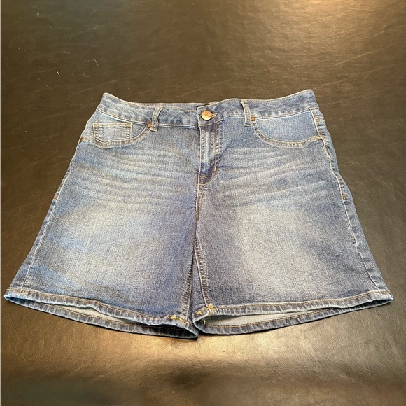 1822 Denim Pants - 1822 Denim Blue Jean Shorts size 14